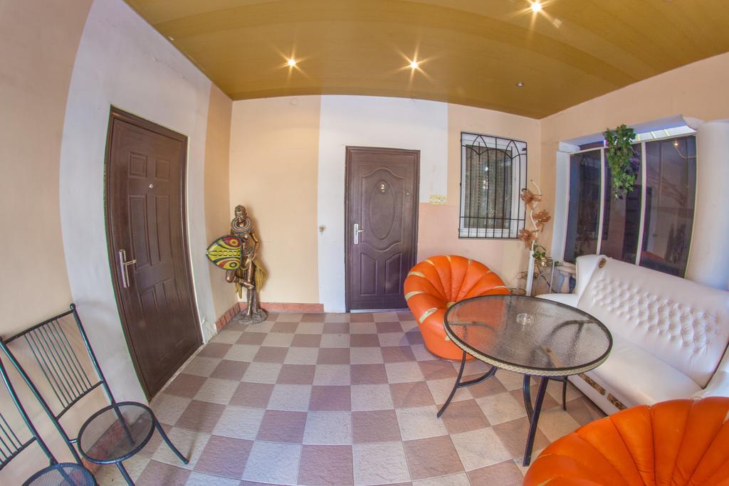 Apartments Kamanina Street โอเดสซา ภายนอก รูปภาพ
