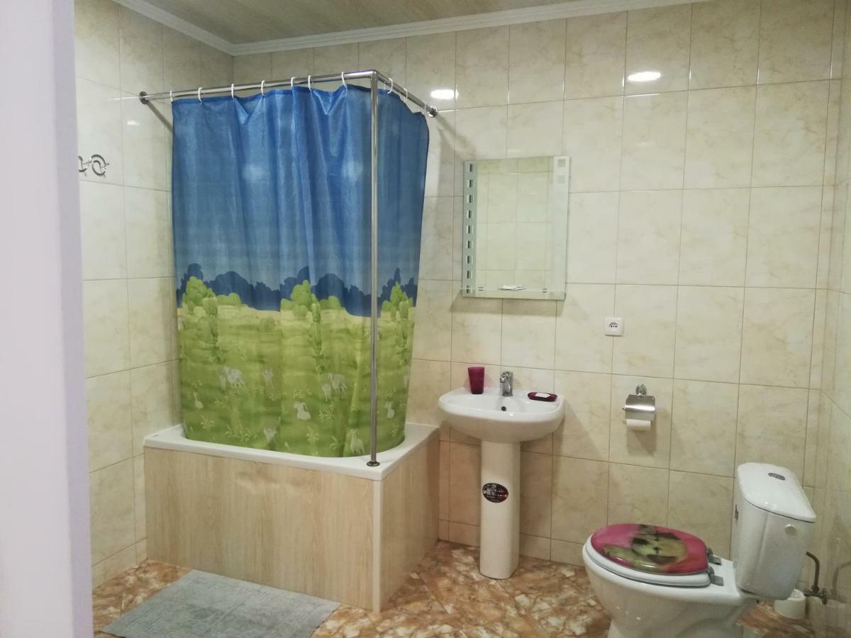 Apartments Kamanina Street โอเดสซา ภายนอก รูปภาพ