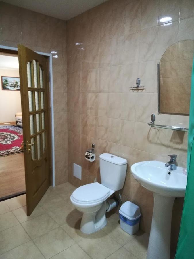 Apartments Kamanina Street โอเดสซา ภายนอก รูปภาพ